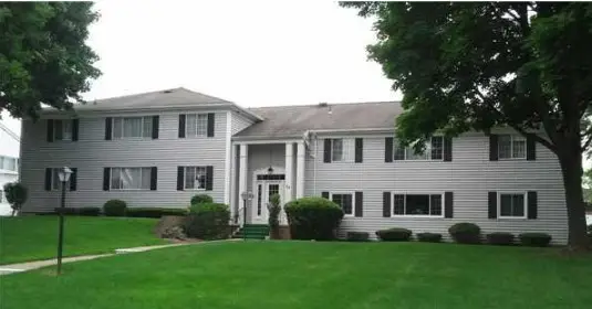 24 Colonial Parkway #F, Pittsford, NY 14534