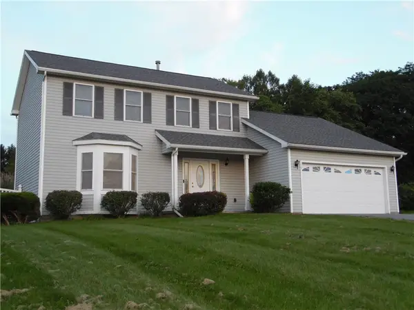 16 Morin Circle, West Henrietta, NY 14586