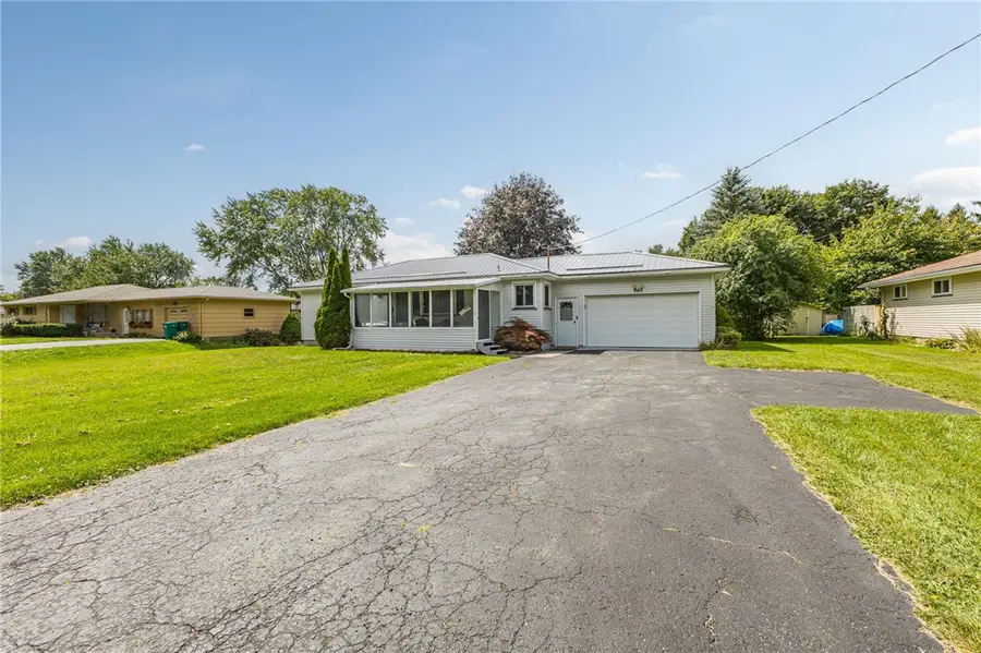 983 Wegman Road, Rochester, NY 14624 - #2