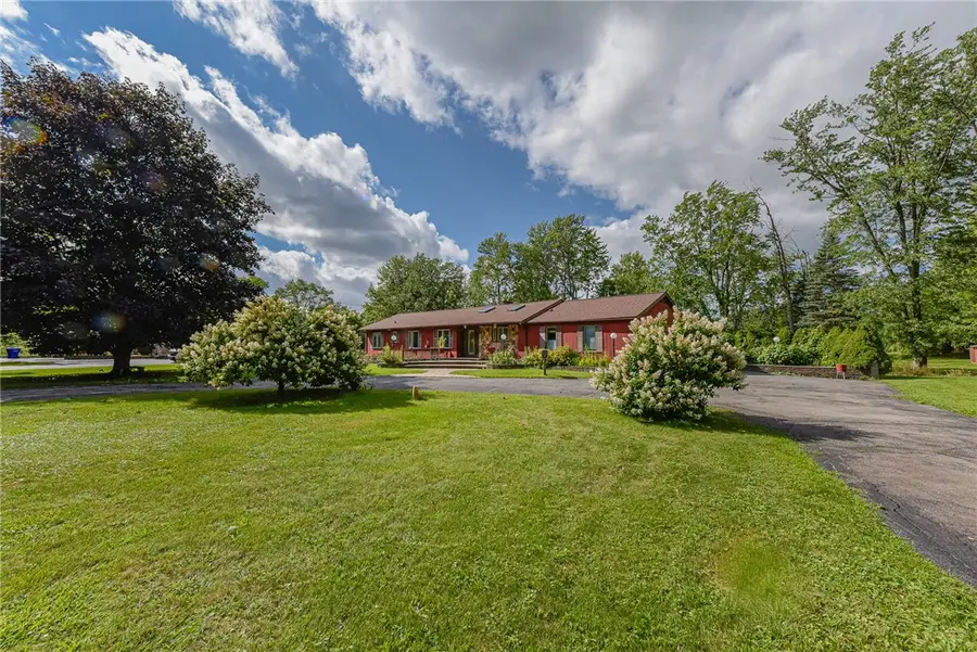 907 Pixley Road, Rochester, NY 14624 - #3