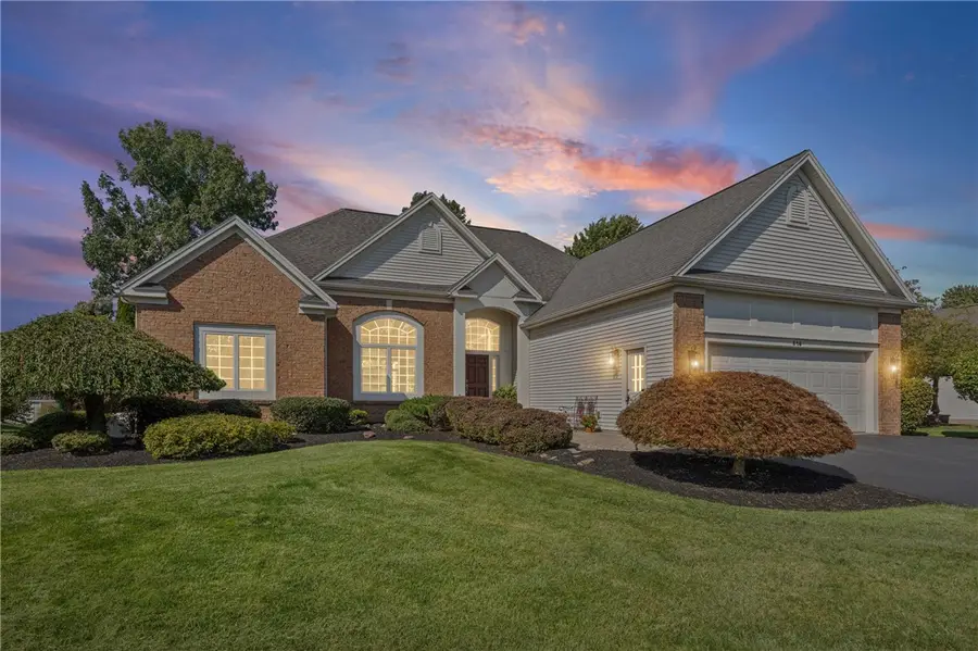 516 East Moreno Dr, Rochester, NY 14626 - #2