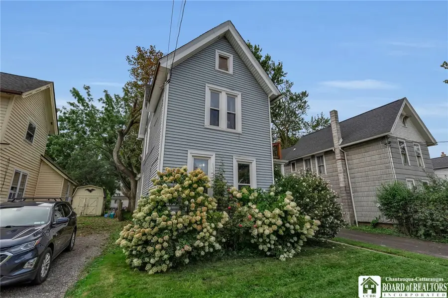 34 Juniper Street, Lockport, NY 14094 - #2