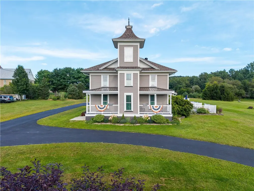7568 Russell Rd, Hornell, NY 14843 - #1