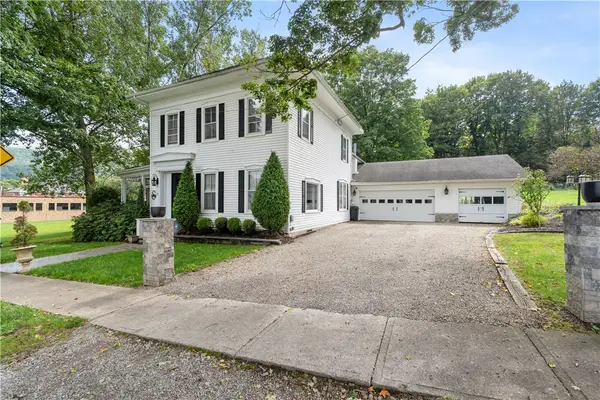 15 W Academy Street, Canisteo, NY 14823