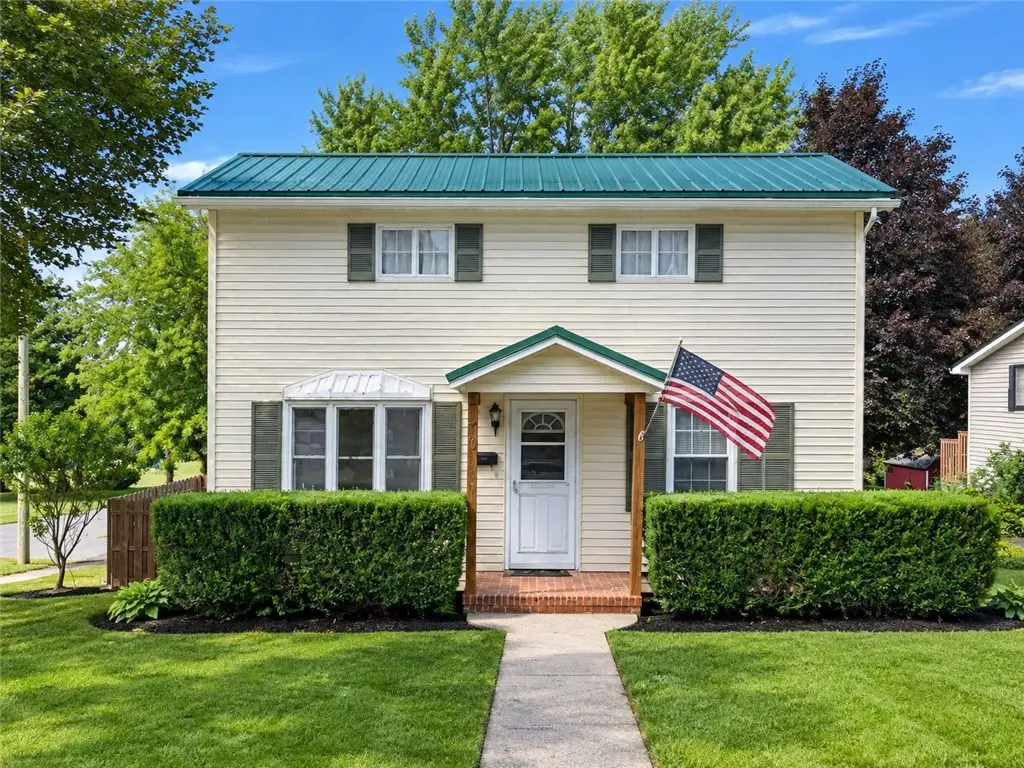 70 E Dezeng Street, Clyde, NY 14433 - #1