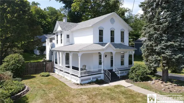149 Central Avenue, Silver Creek, NY 14136