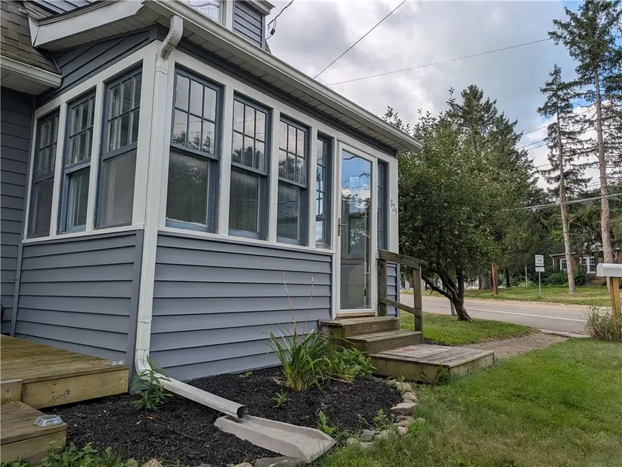 829 Broadway Street, Elmira, NY 14904 - #3