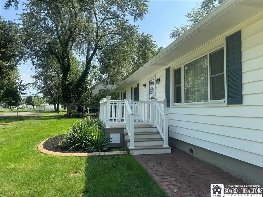 25 Forbes Place, Fredonia, NY 14063 - #3