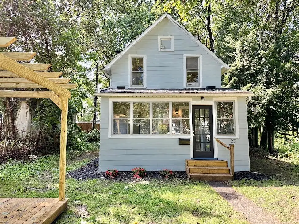 27 Hannahs, Rochester, NY 14612 - #1