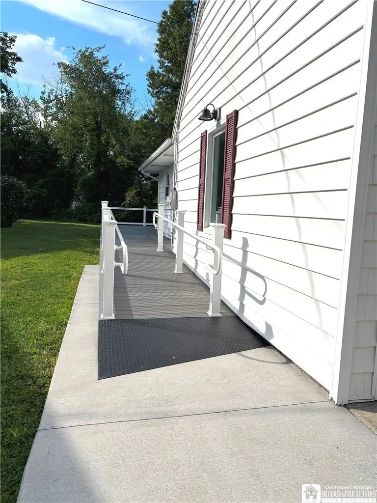 370 Lake Shore Drive West, Dunkirk, NY 14048 - #3