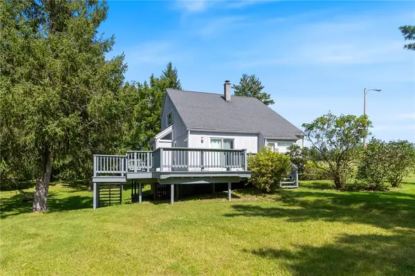 3990 County Road 40, Bloomfield, NY 14469