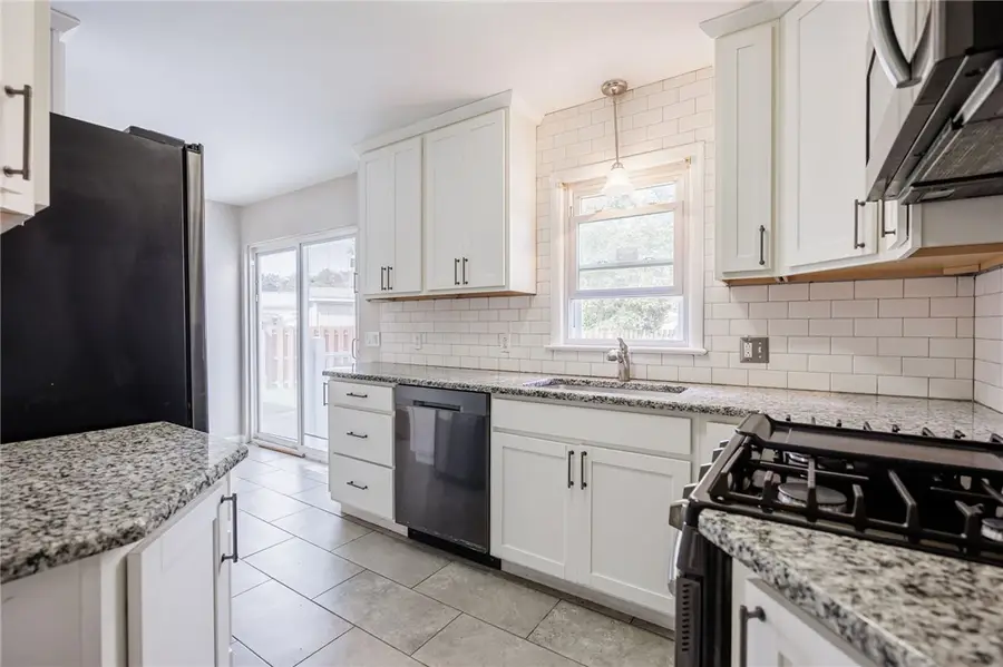 6 Hillside Drive, Spencerport, NY 14559 - #3