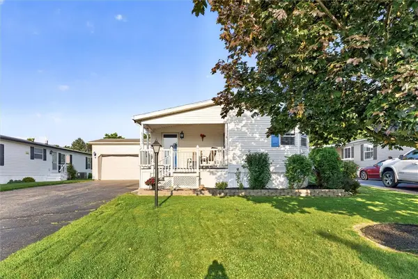 6353 Kims Drive, Victor, NY 14564