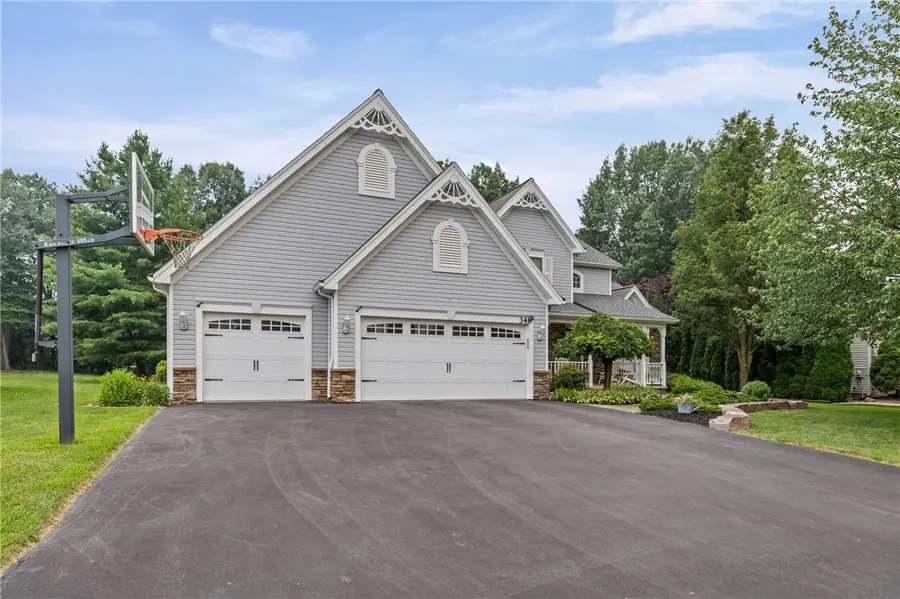 348 Red Spruce Lane, Rochester, NY 14616 - #2