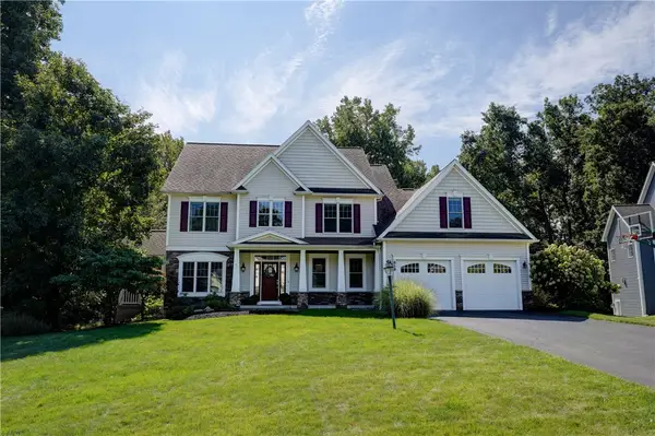 618 Brookstone, Webster, NY 14580