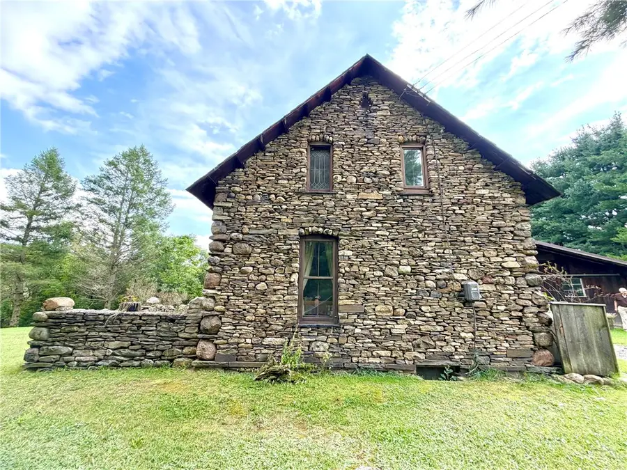 2992 Pearl Street, Beaver Dams, NY 14812 - #3