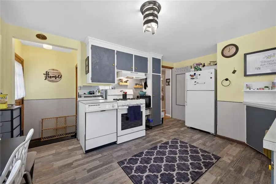 526 Winchester Street, Rochester, NY 14615 - #3