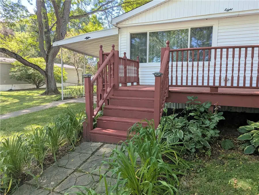 8 Gwyn Lane, Bloomfield, NY 14469 - #2