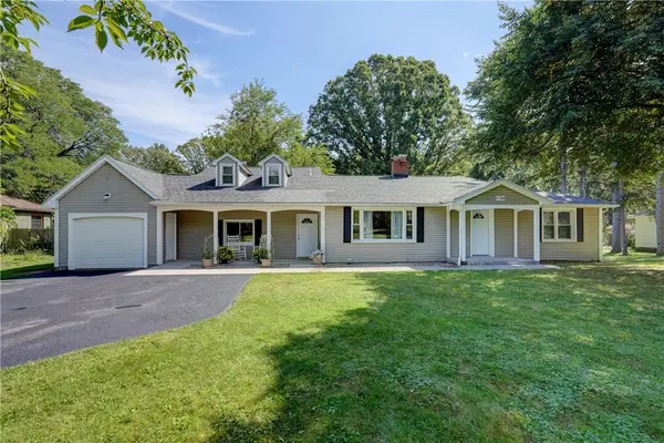 1786 Baird Road, Penfield, NY 14526