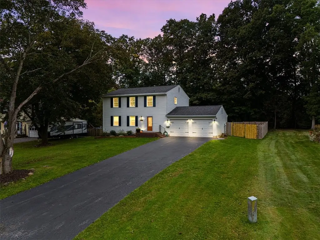 86 Daunton Drive, Rochester, NY 14624 - #1