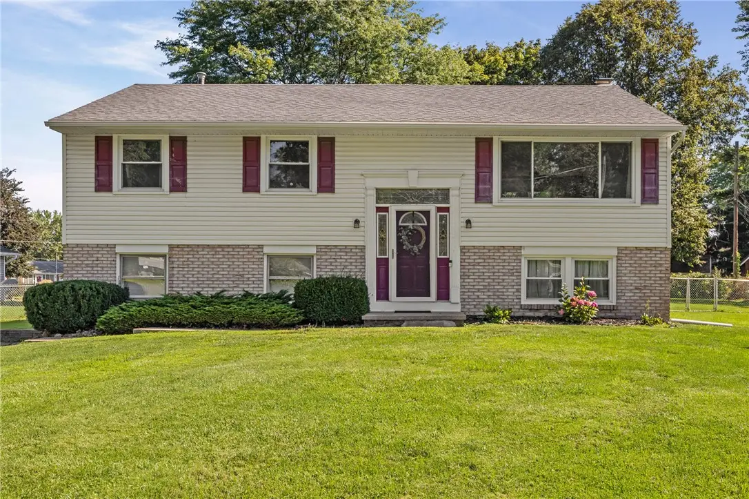 126 Stallion Circle, Rochester, NY 14626 - #1