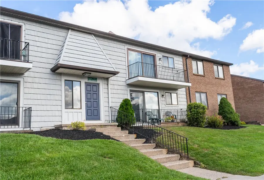 11-5 High Gate Trail #5, Fairport, NY 14450 - #2