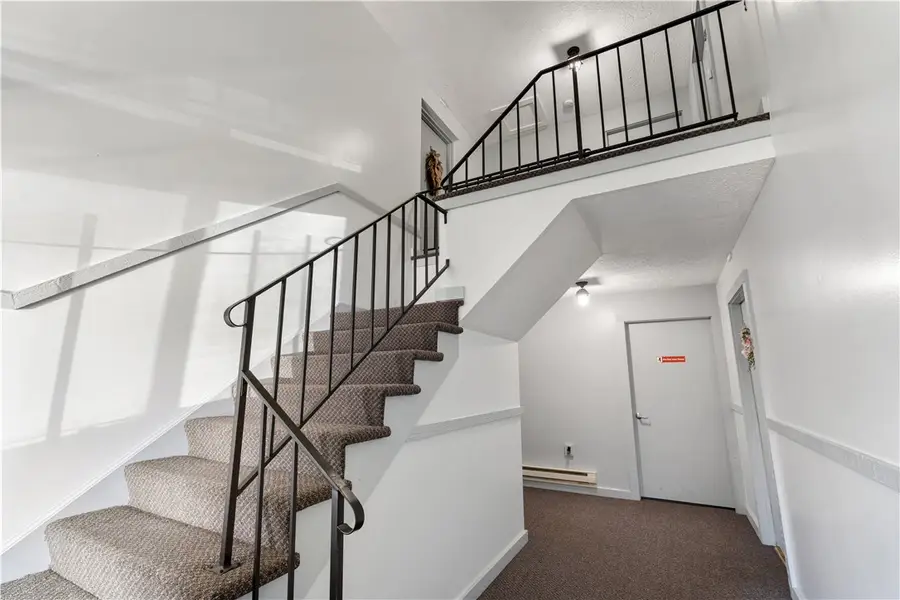 11-5 High Gate Trail #5, Fairport, NY 14450 - #3