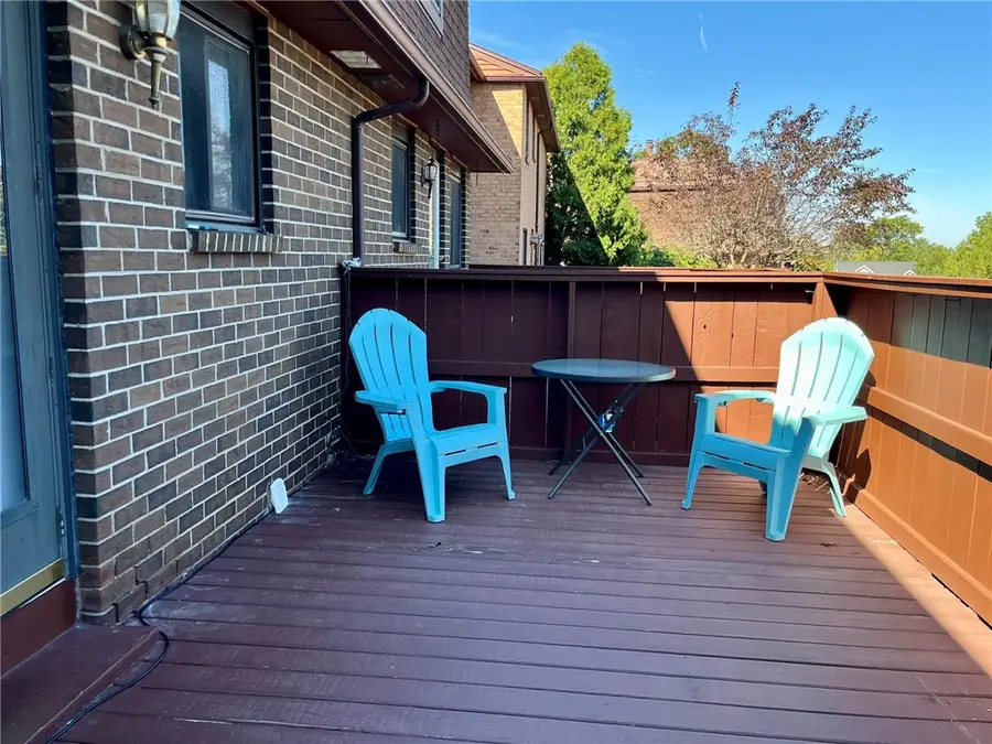 172 Surrey Hill Way, Rochester, NY 14623 - #2