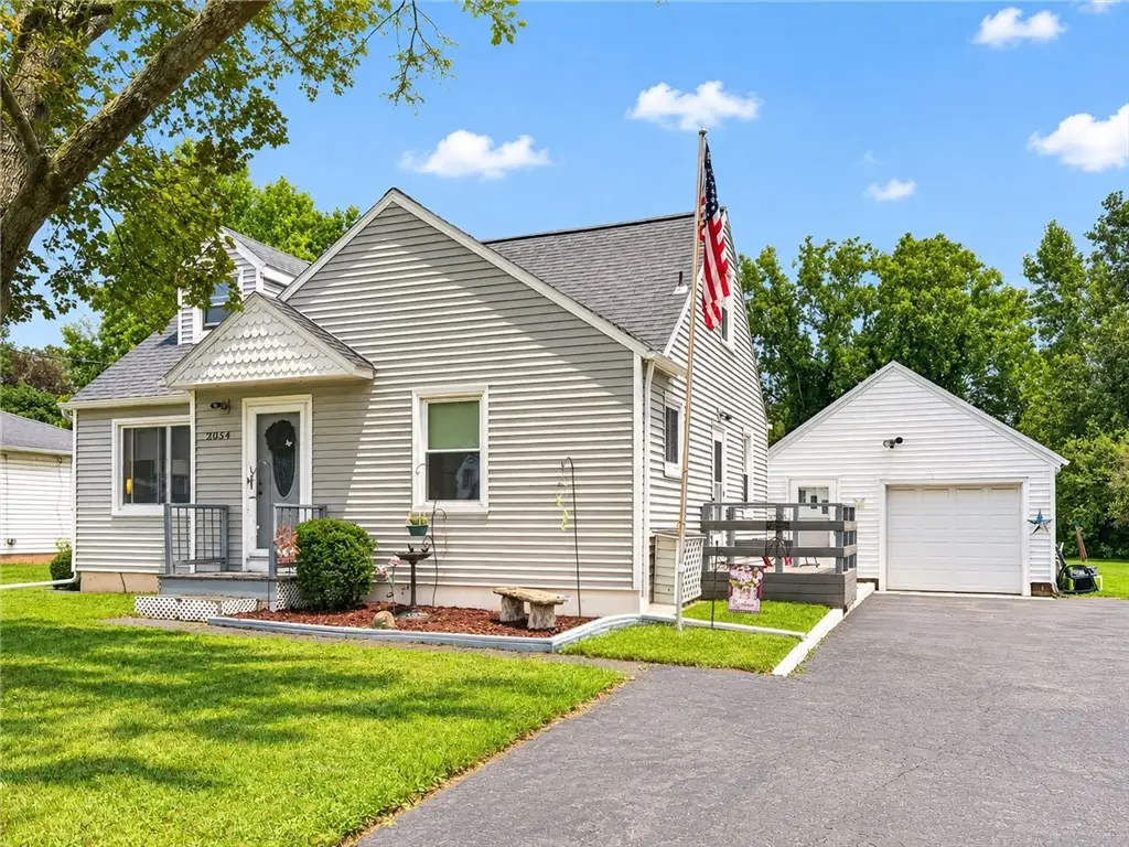 2054 Maiden Lane, Rochester, NY 14626 - #1