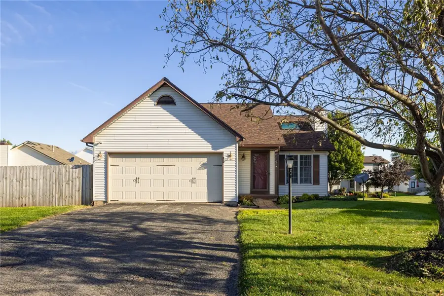 10 Logans Run, Rochester, NY 14626 - #2