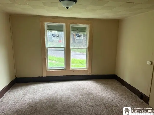 253 Crescent Street, Jamestown, NY 14701 - #2