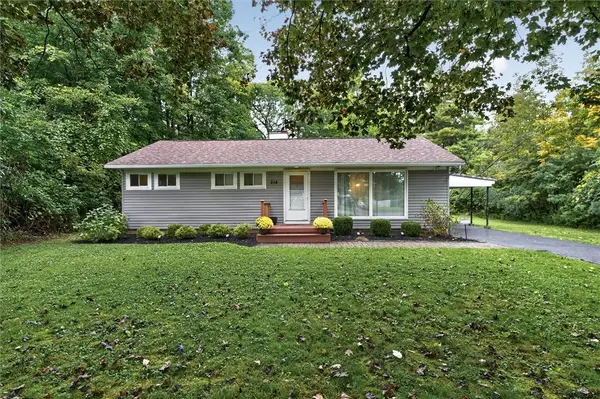 214 Saint Patrick Drive, Rochester, NY 14623