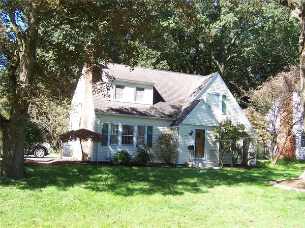 182 Commodore Parkway, Rochester, NY 14625