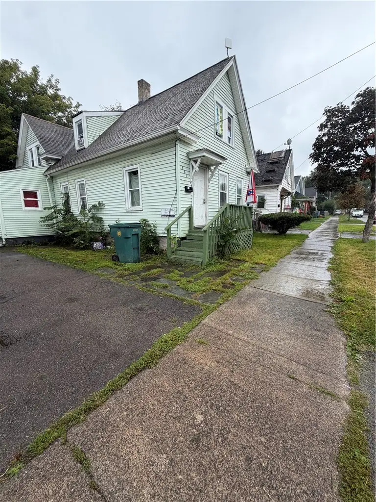 861 Smith Street, Rochester, NY 14606 - #2