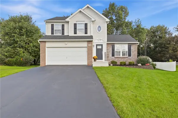 1116 Belmont Drive, Farmington, NY 14425