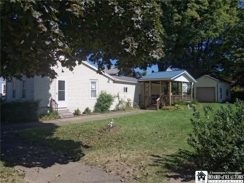 104 S Gazelle Street, Dunkirk, NY 14048 - #1
