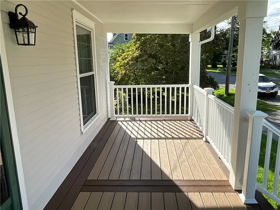 18 Lake Ave, Lyndonville, NY 14098 - #3