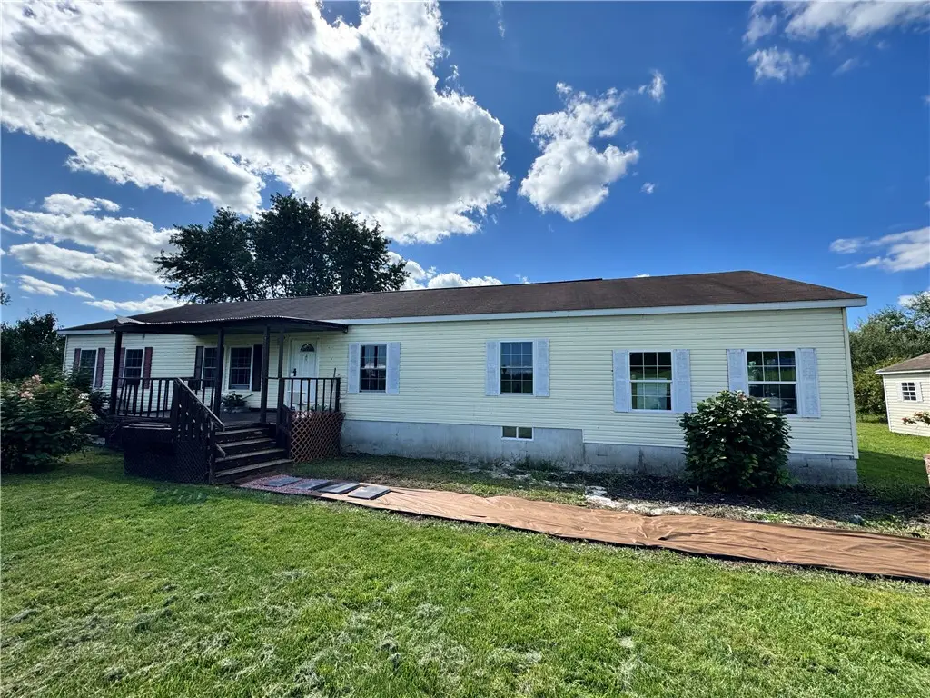 2164 Edwards Road, Waterloo, NY 13165 - #1