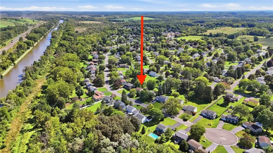 19 Wheatfield Circle, Fairport, NY 14450 - #2