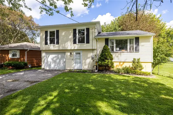222 Waldorf Avenue, Rochester, NY 14606