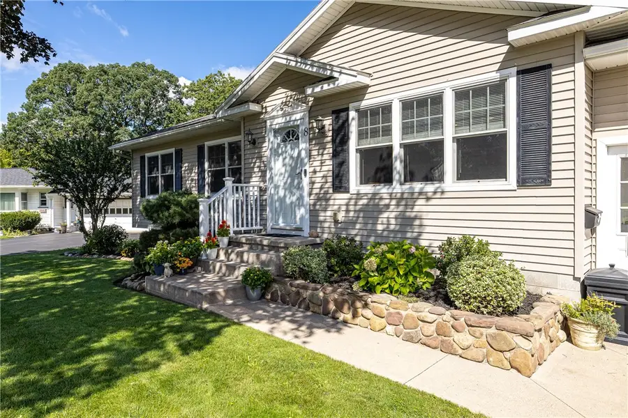 8 Nile Drive, Rochester, NY 14622 - #2