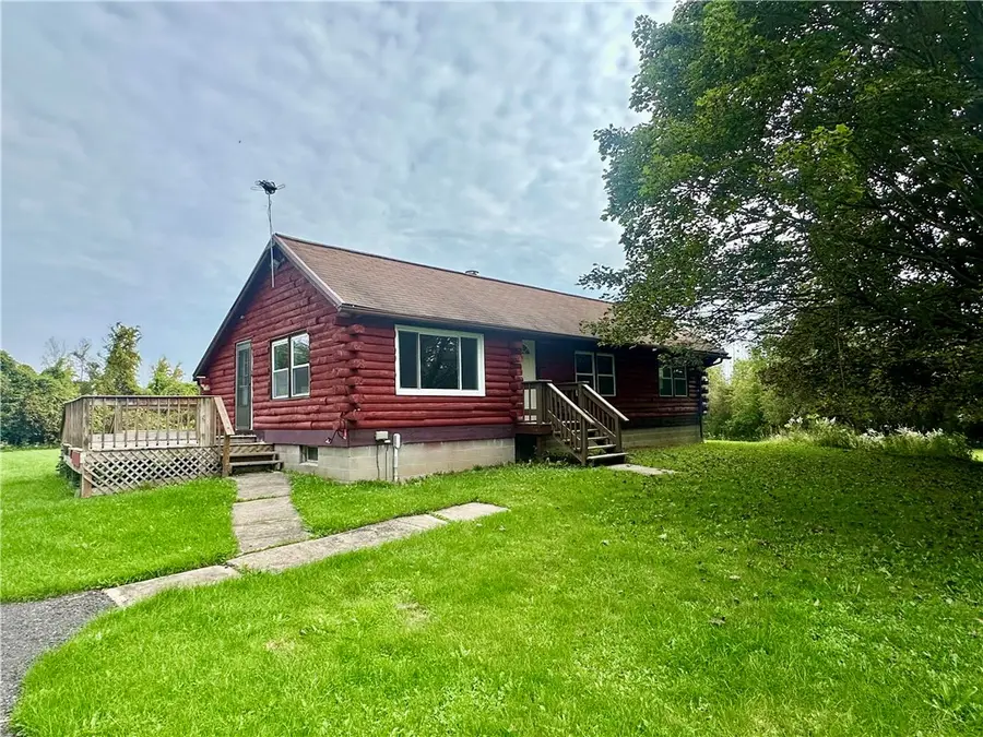 7959 Swamp Rd, Bergen, NY 14416 - #2