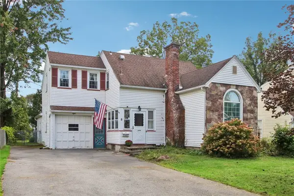8 Benedict Drive, Rochester, NY 14624