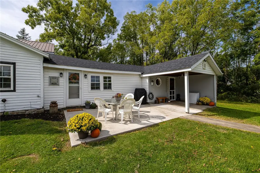 6440 E Hollow Road, Canandaigua, NY 14424 - #2
