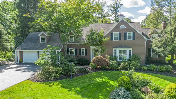 334 Clover Hills Drive, Rochester, NY 14618