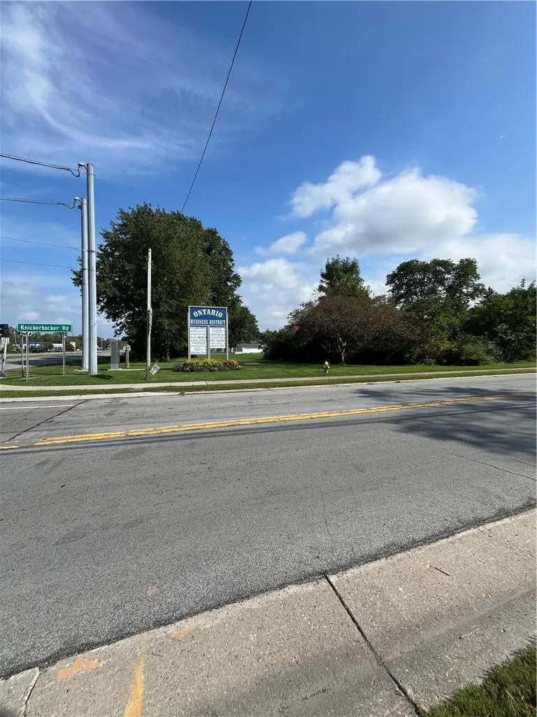 6288 Knickerbocker Road, Ontario, NY 14519 - #2