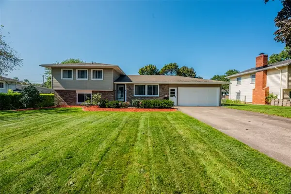585 Meadowbriar Road, Rochester, NY 14616