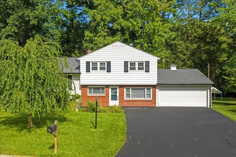 234 Ridgefield Road, Endicott, NY 13760 - #3