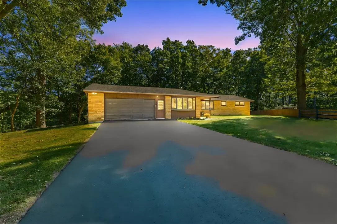 546 Crest Circle, Webster, NY 14580 - #1