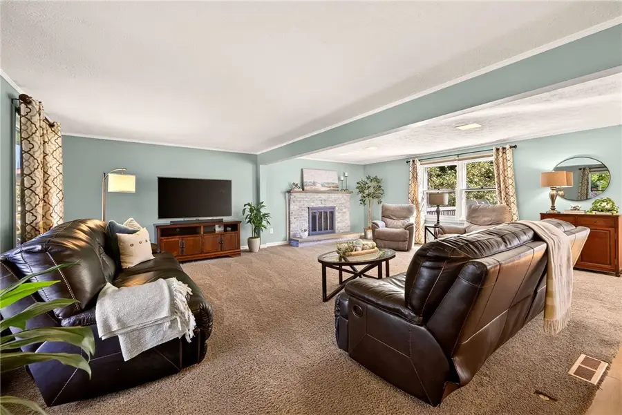 202 Vineyard Drive, Rochester, NY 14616 - #2